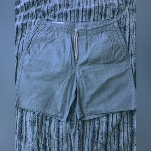 H&M grey shorts